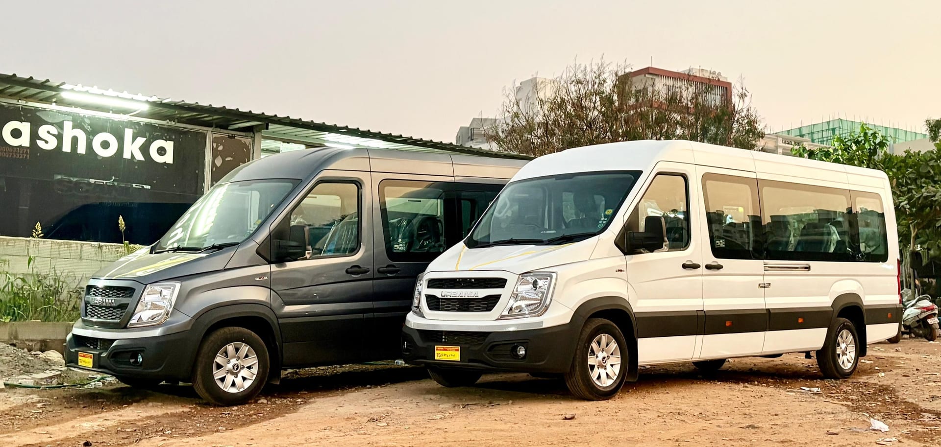 Premium Urbania Luxury Coach - Front View